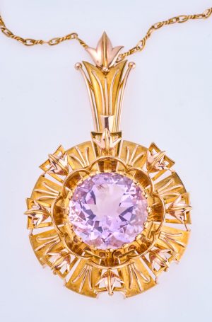 219/925 Prunkanhänger mit Kette, 1959