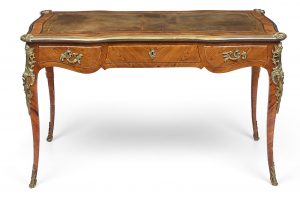 219/458 Bureau Plat, Louis-XV-Stil, Frankreich 19. Jh.