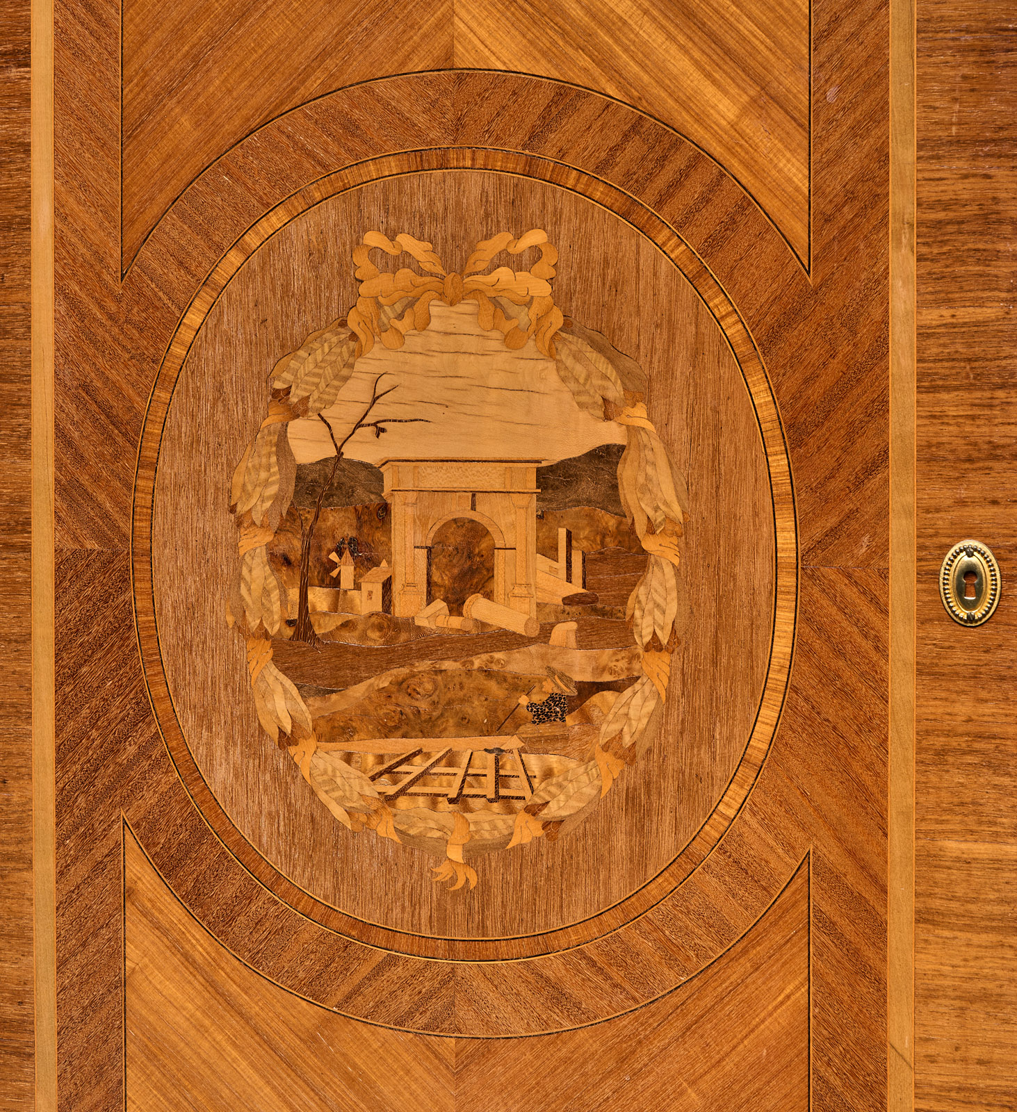 219/497 Louis-XVI-Stil-Schrank, Frankreich 20. Jh. – Bild 4