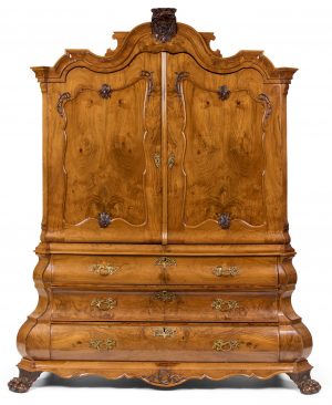 219/461 Barock-Kommode m. Schrankaufsatz, Holland 18. Jh.