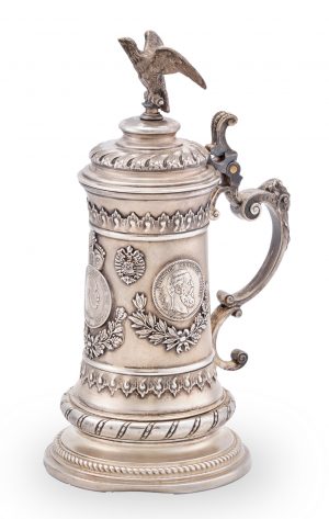 219/1103 Deckelpokal "Dreikaiserjahr", Historismus, deutsch 1888.