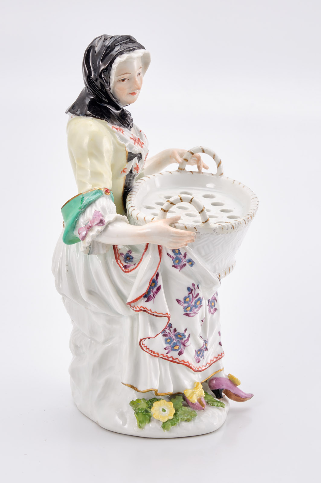 219/706 Frau mit Blumenkorb/ Steckvase, Meissen um 1750. – Bild 5