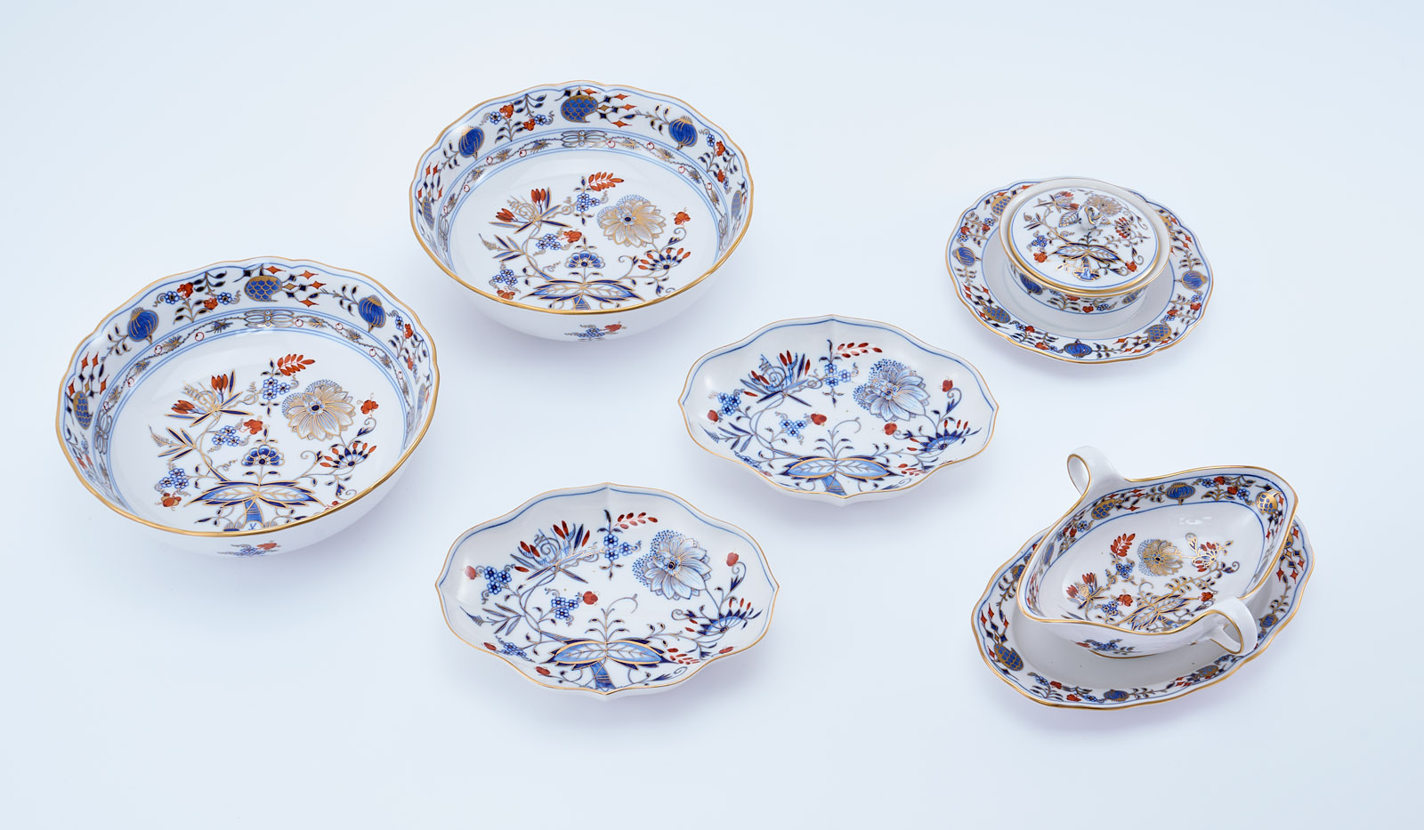 219/753 Speiseservice-Teile, Meissen um 1890 - 1983. – Bild 2