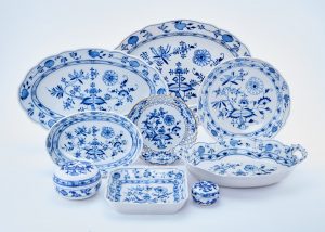 219/761 Konvolut Serviceteile, Meissen und Stadtmeissen um 1890 - 1968.