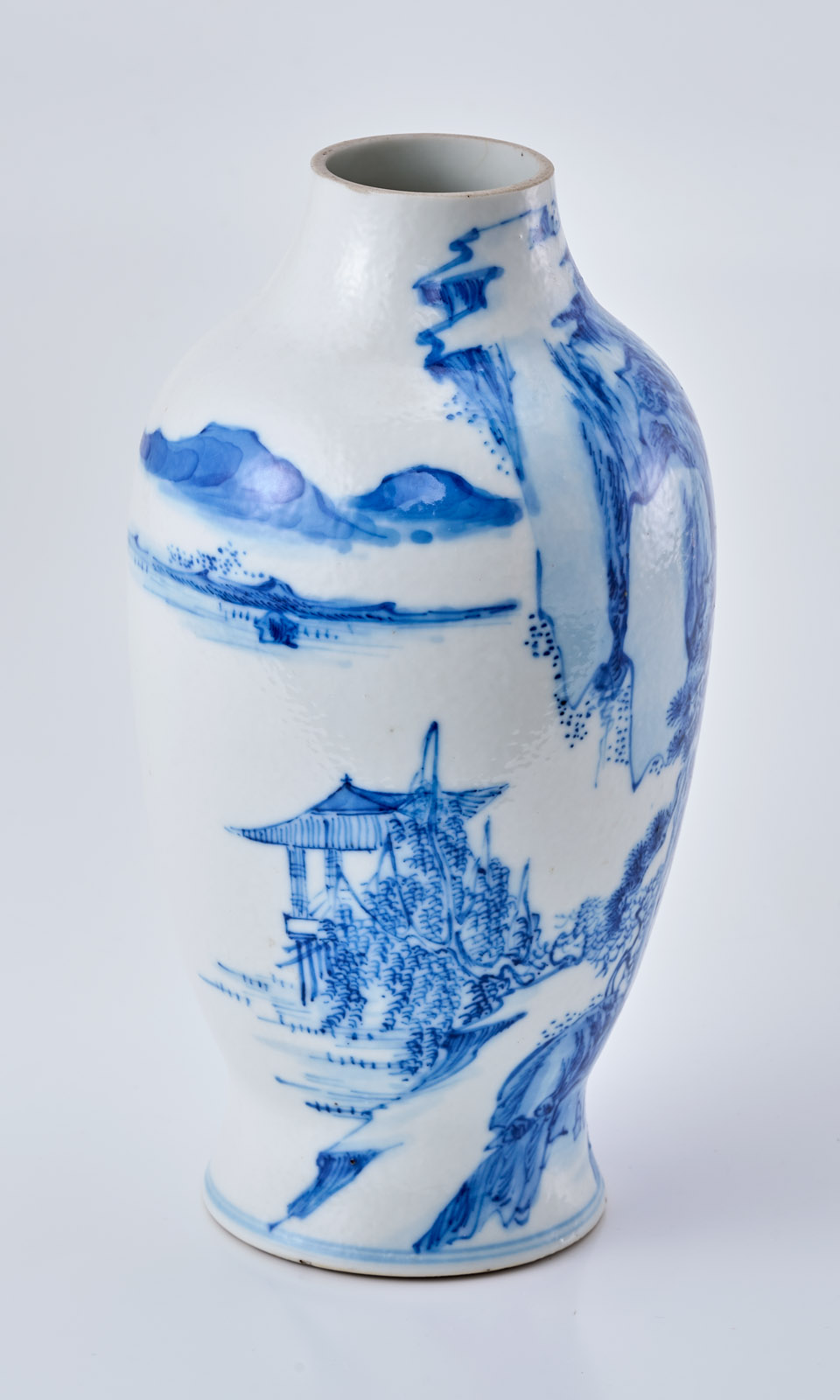 219/1073 Kl. Vase "Berglandschaft", China wohl 19. Jh. – Bild 2
