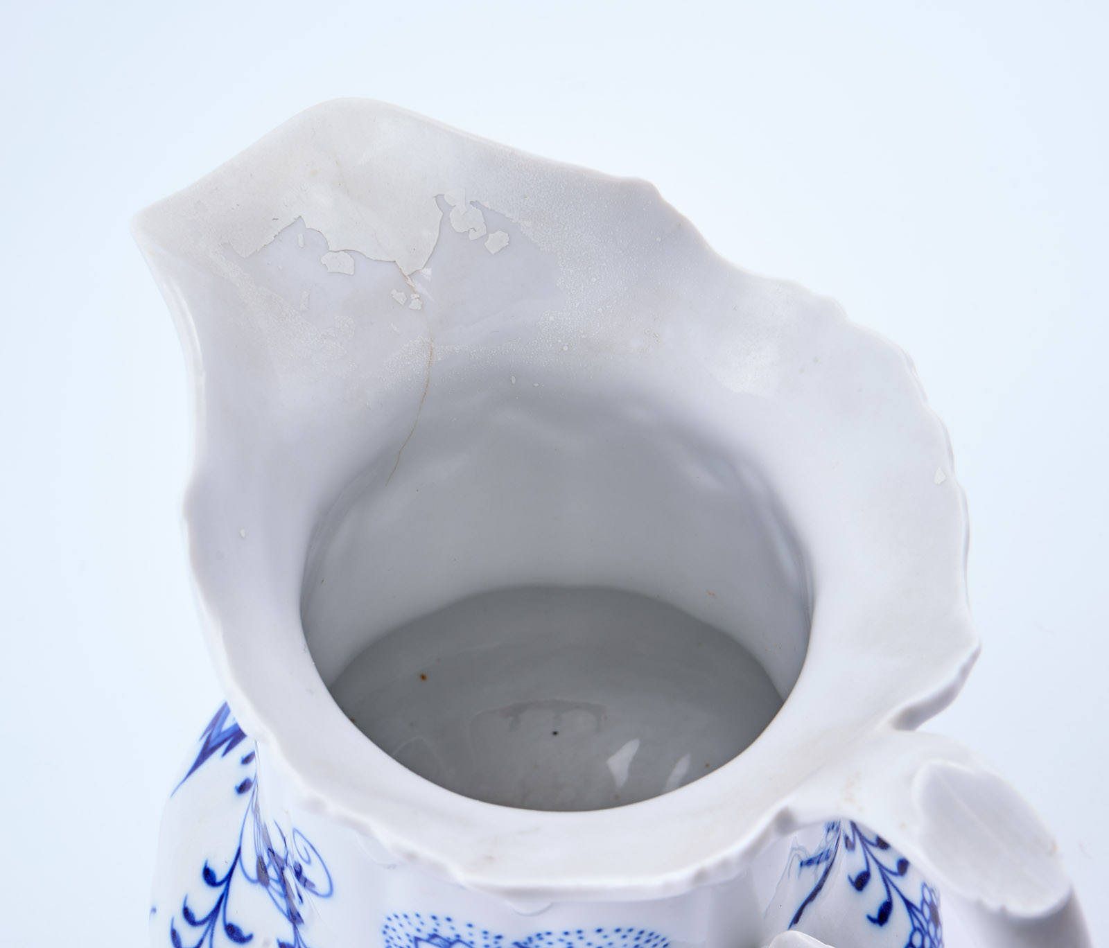 219/749 Speise-/ Kaffee-Service für mind. 6 Pers., Meissen um 1870 - 2006. – Bild 4