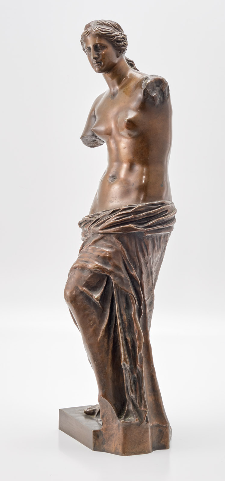 219/397 Gr. Bronze nach antikem Vorbild: Venus von Milo, 20. Jh. – Bild 5